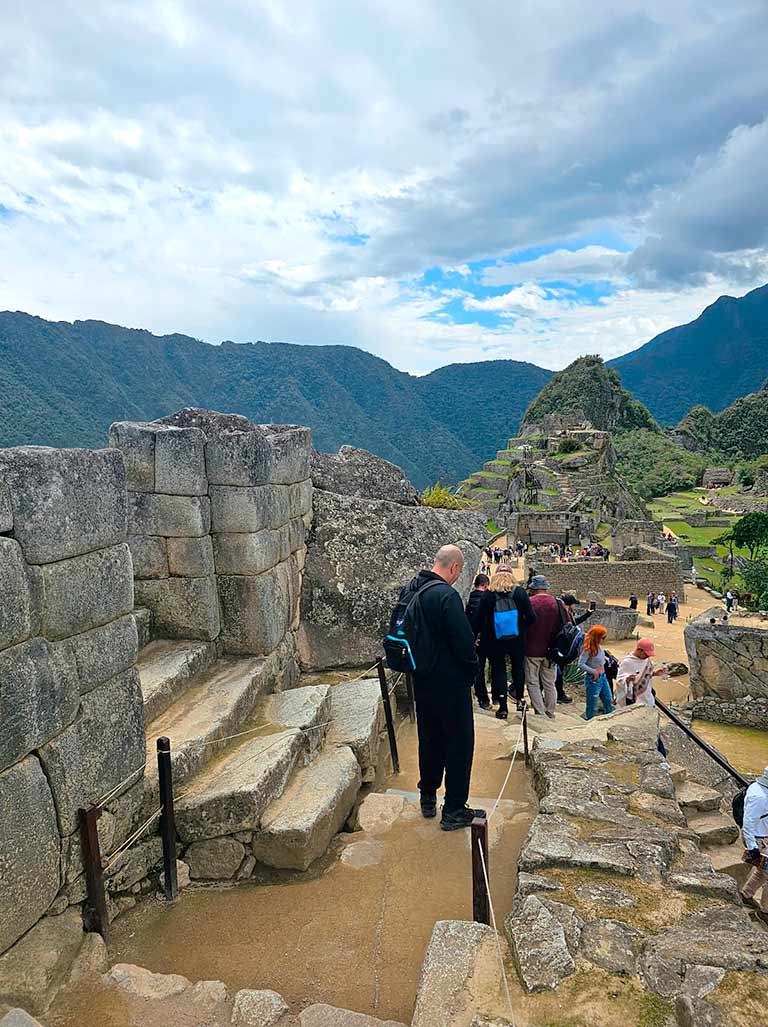 Servicio De Guía Turístico Grupal En Machu Picchu 9773